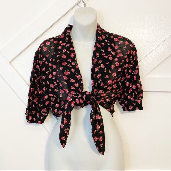 Bebe Floral Printed Semi Sheer Button Down Tie Crop Top Red Black Size Large - Picture 2 of 7